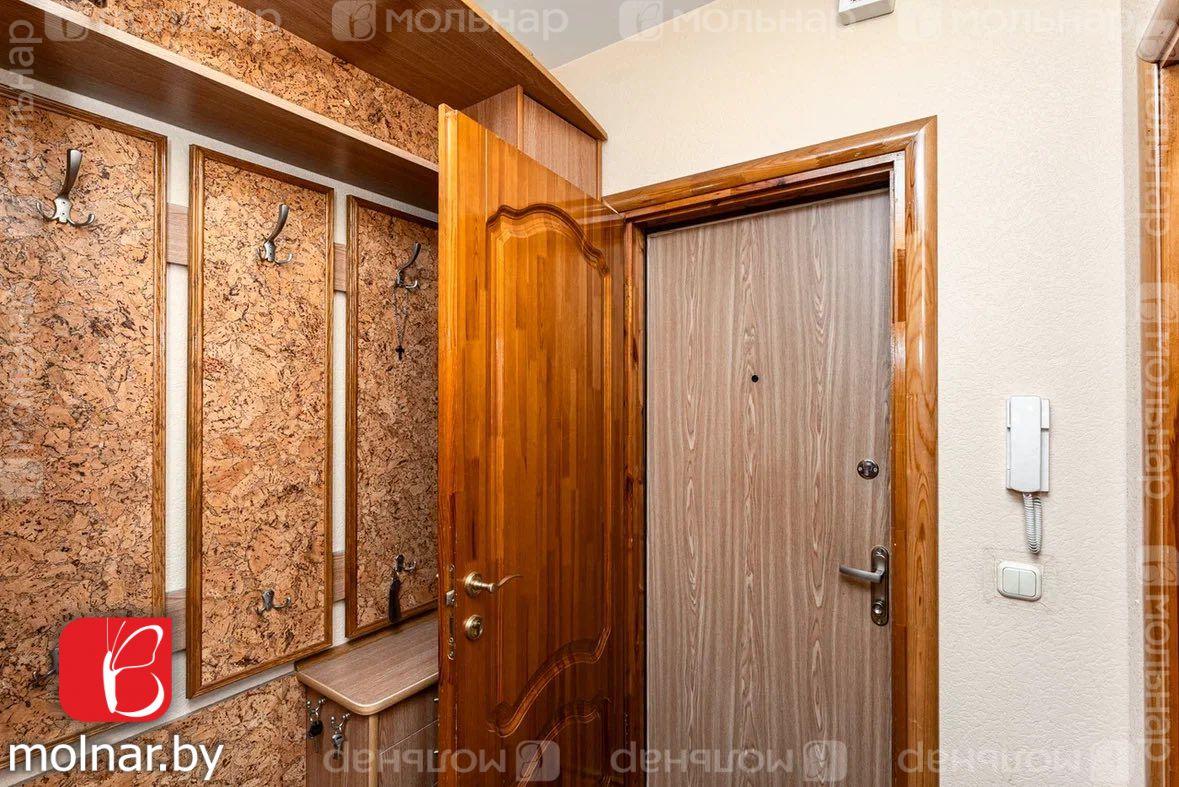 Продам 3-комнатную квартиру в Минске в Фрунзенском р-не, Сухарево, Шаранговича ул., 63/2