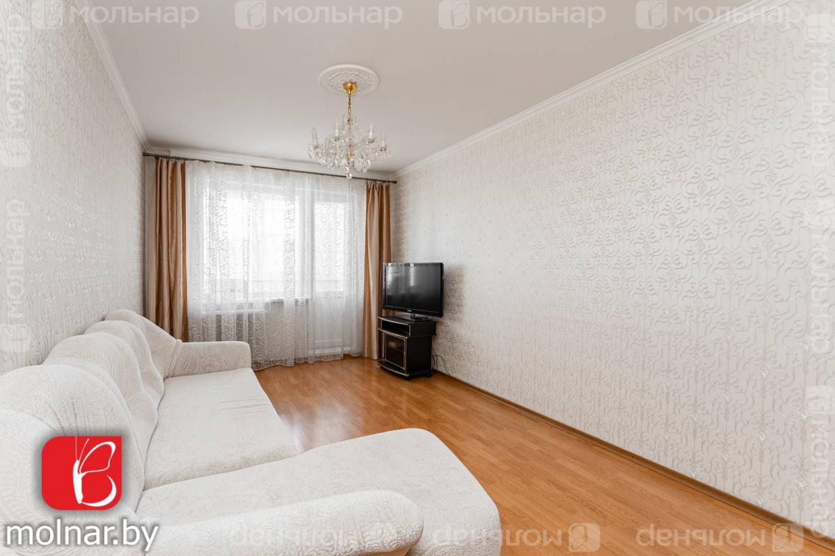 Продам 3-комнатную квартиру в Минске в Фрунзенском р-не, Сухарево, Панченко ул., 20