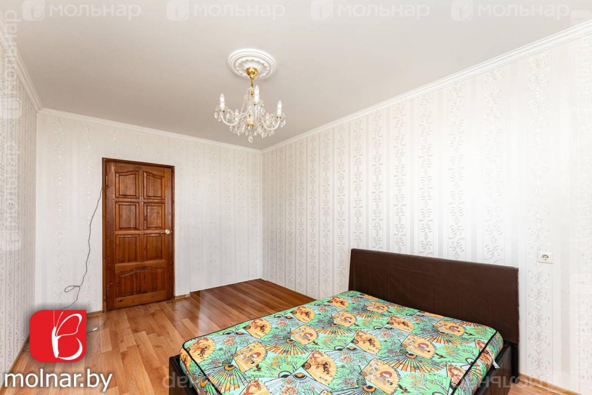 Продам 3-комнатную квартиру в Минске в Фрунзенском р-не, Сухарево, Панченко ул., 20