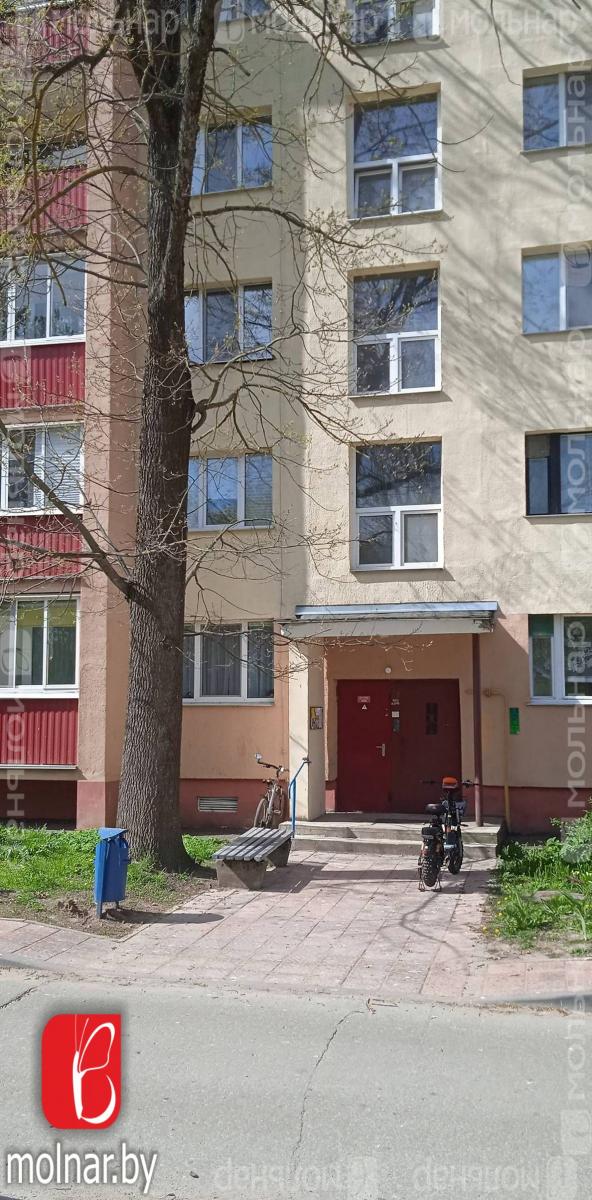 Продам 2-комнатную квартиру в Новолукомле, Набережная ул., 23