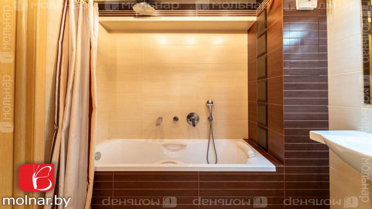 Продам 3-комнатную квартиру в Минске, 162
