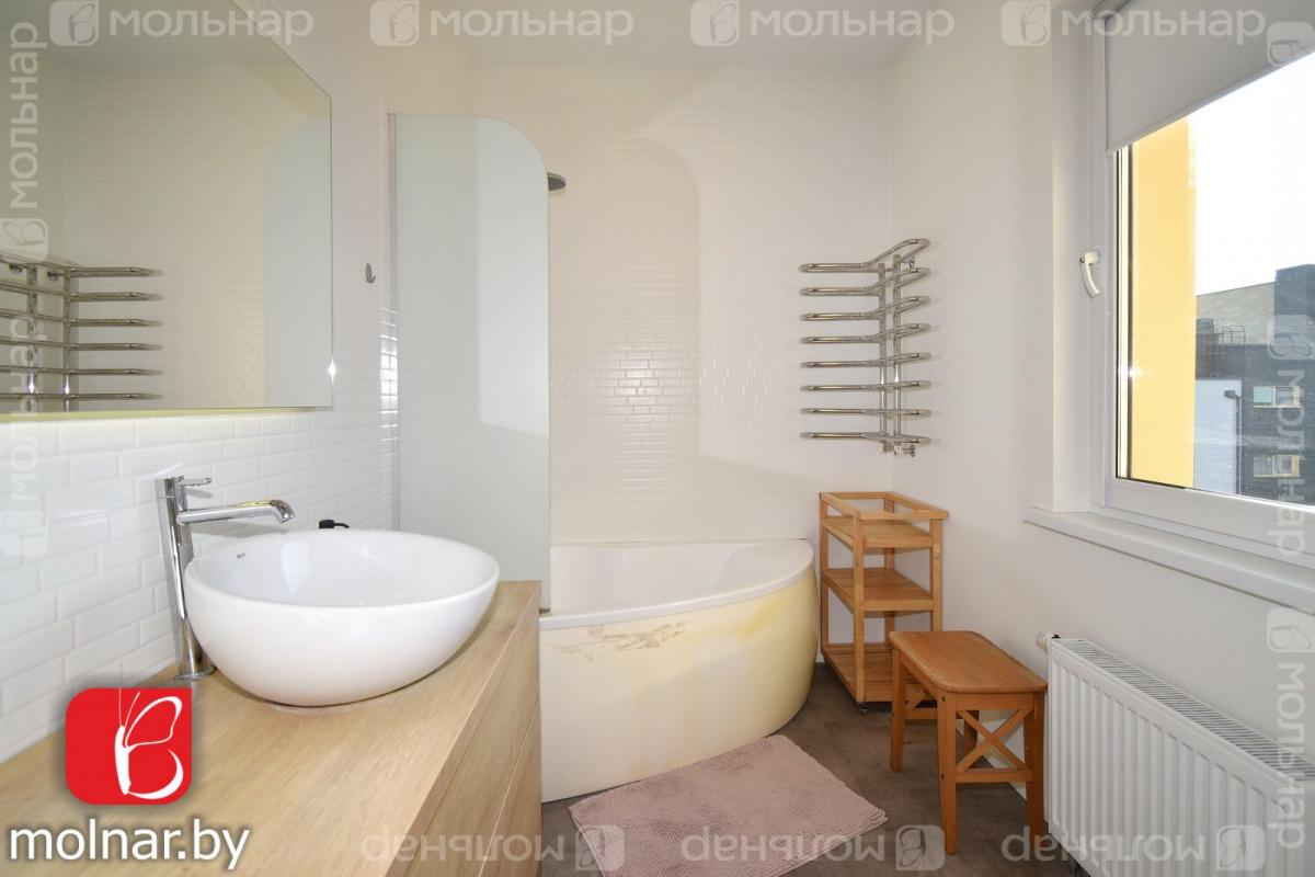 Продам 3-комнатную квартиру в
