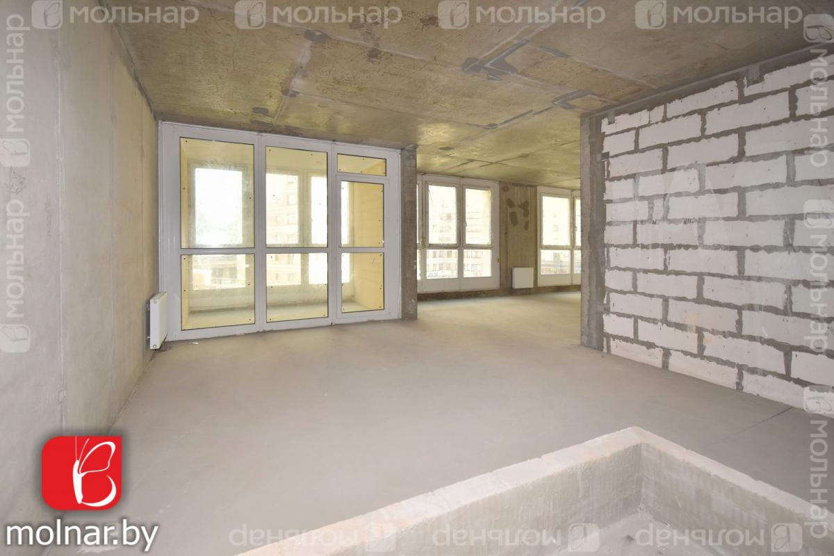 Продам 3-комнатную квартиру в Минске в Первомайском р-не, Макаенка ул., 12/Е