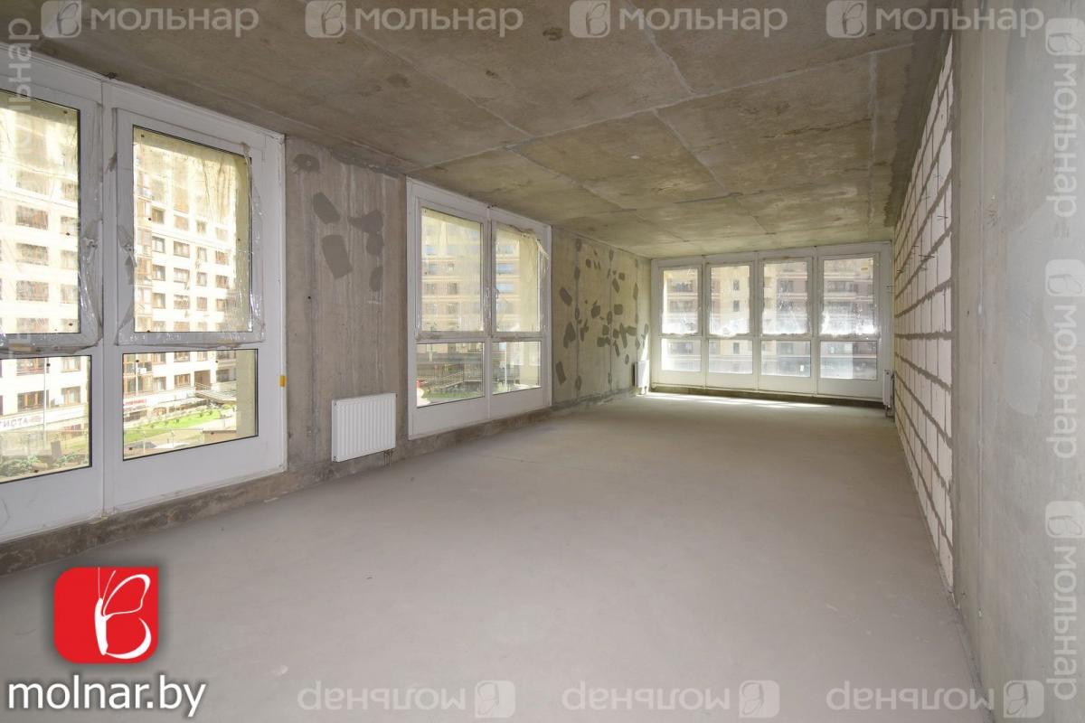 Продам 3-комнатную квартиру в Минске в Первомайском р-не, Макаенка ул., 12/Е