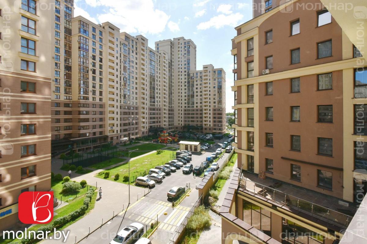 Продам 3-комнатную квартиру в Минске в Первомайском р-не, Макаенка ул., 12/Ж