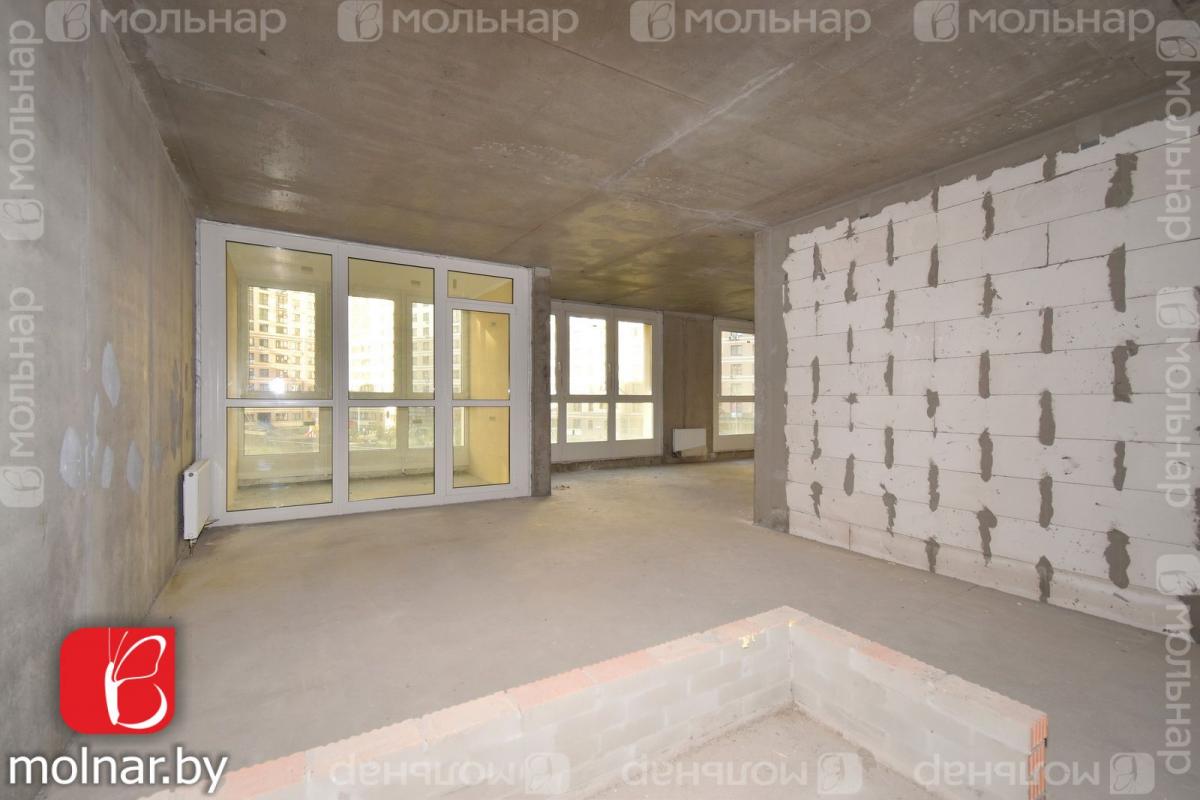 Продам 3-комнатную квартиру в Минске в Первомайском р-не, Макаенка ул., 12/Ж