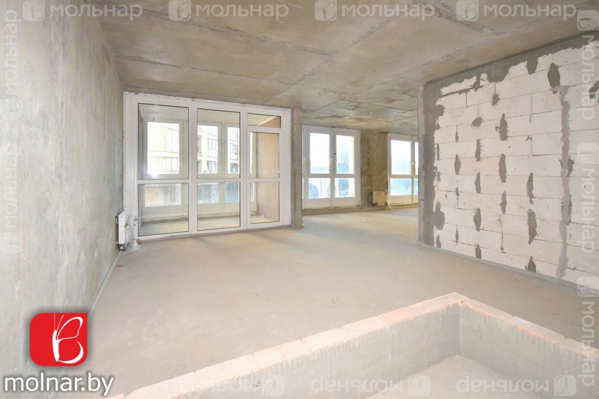 Продам 3-комнатную квартиру в Минске в Первомайском р-не, Макаенка ул., 12/Д