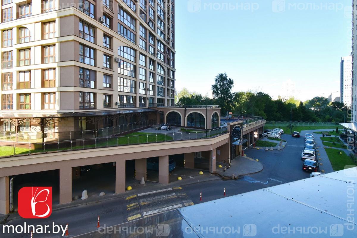 Продам 3-комнатную квартиру в Минске в Первомайском р-не, Макаенка ул., 12/Д