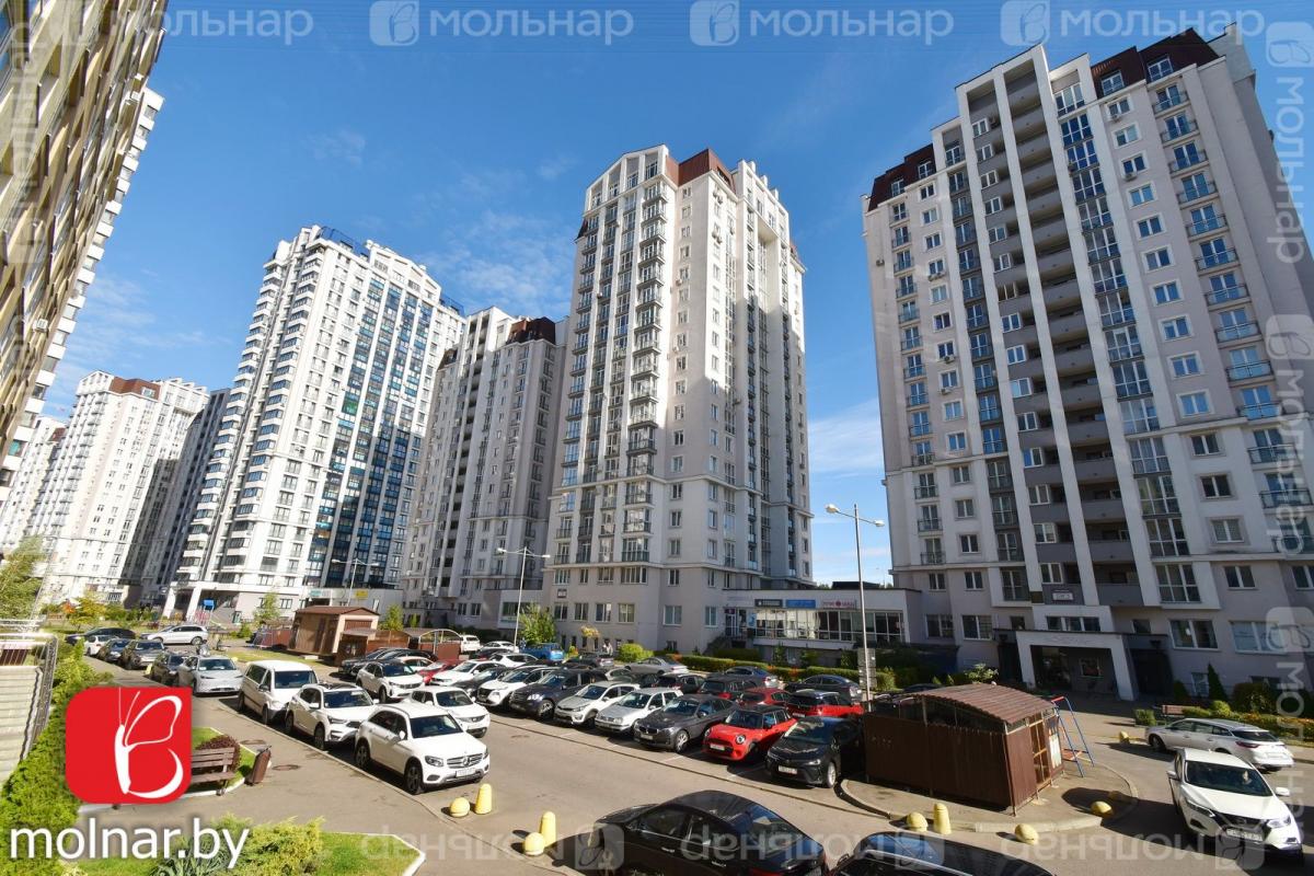 Продам 4-комнатную квартиру в Минске в Первомайском р-не, Туровского ул., 18