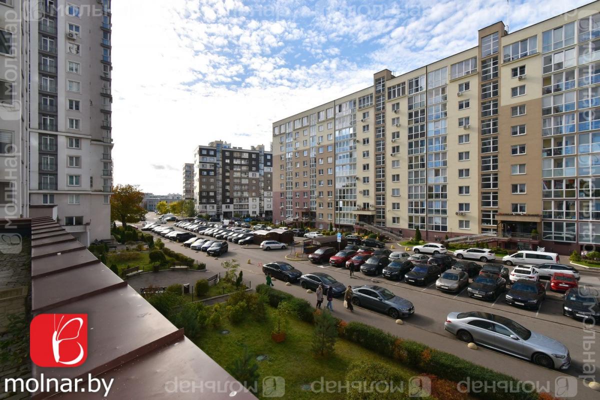 Продам 4-комнатную квартиру в Минске в Первомайском р-не, Туровского ул., 18