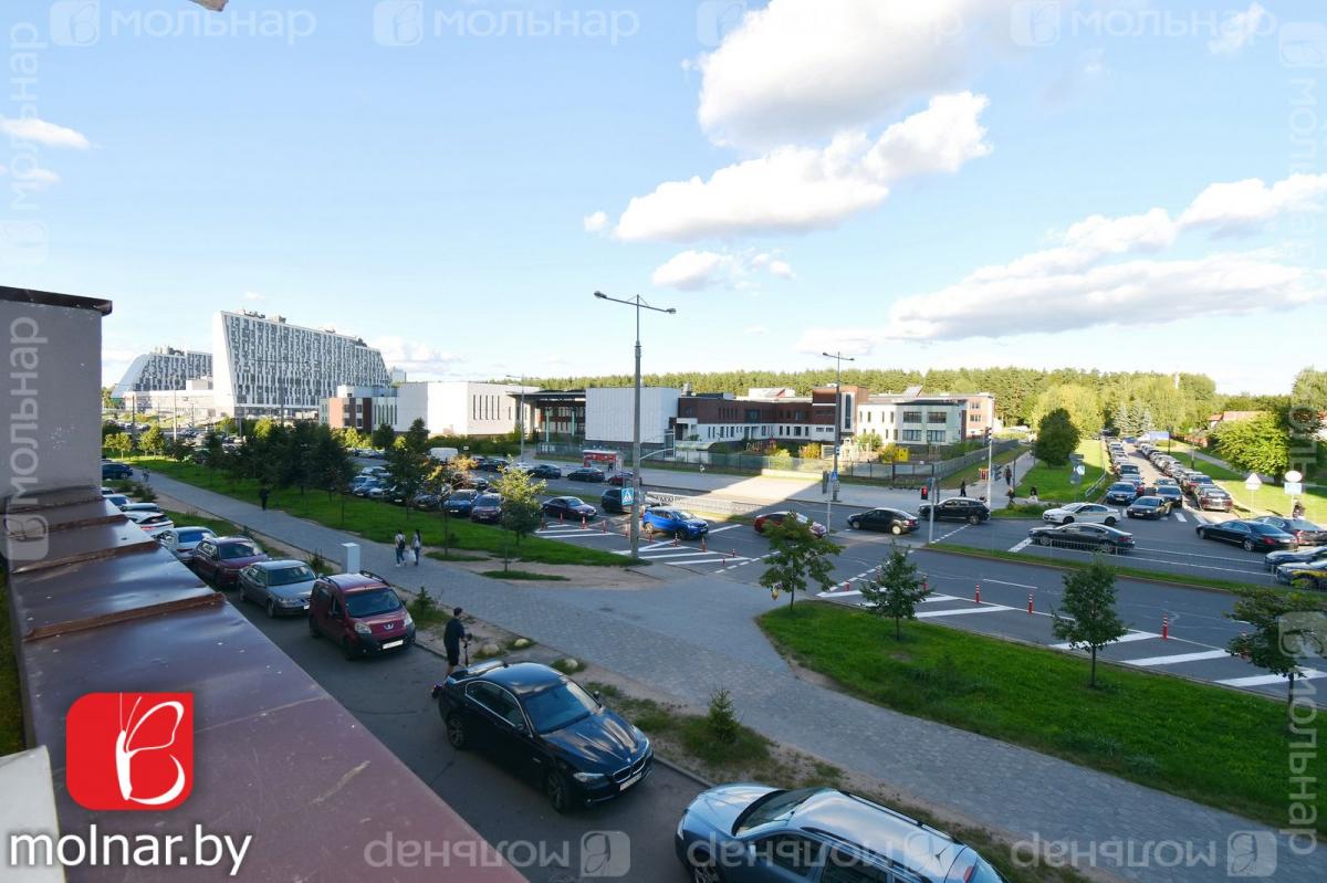 Продам 4-комнатную квартиру в Минске в Первомайском р-не, Туровского ул., 18