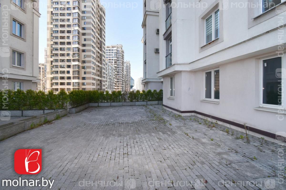 Продам 4-комнатную квартиру в Минске в Первомайском р-не, Туровского ул., 10