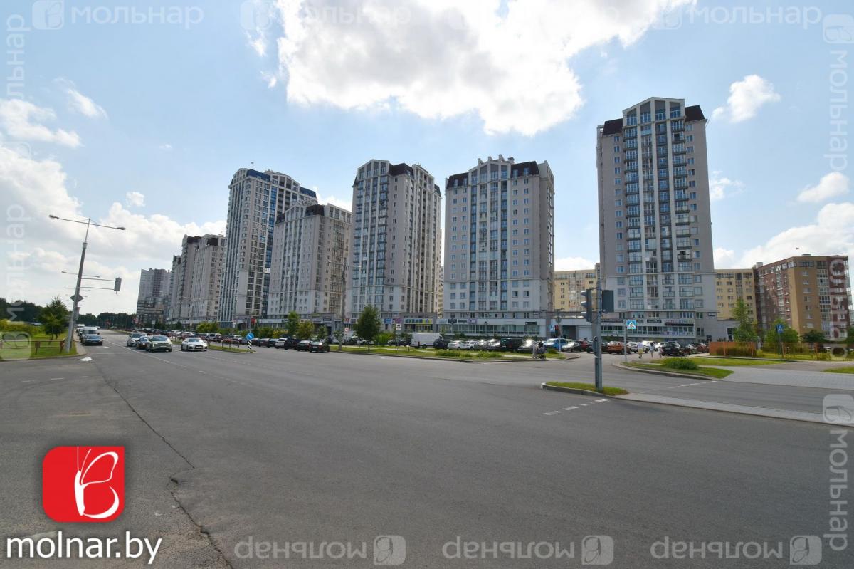 Продам 4-комнатную квартиру в Минске в Первомайском р-не, Туровского ул., 10