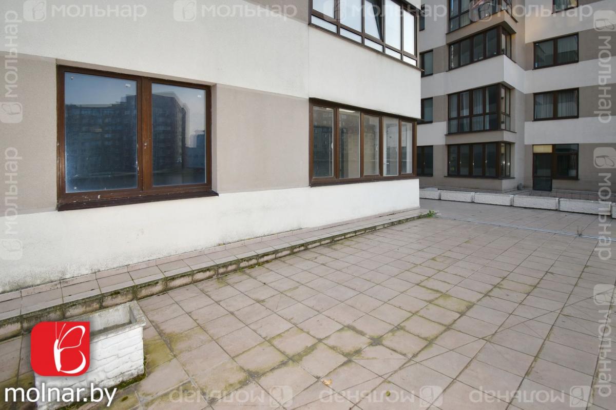 Продам 4-комнатную квартиру в Минске в Первомайском р-не, Туровского ул., 4