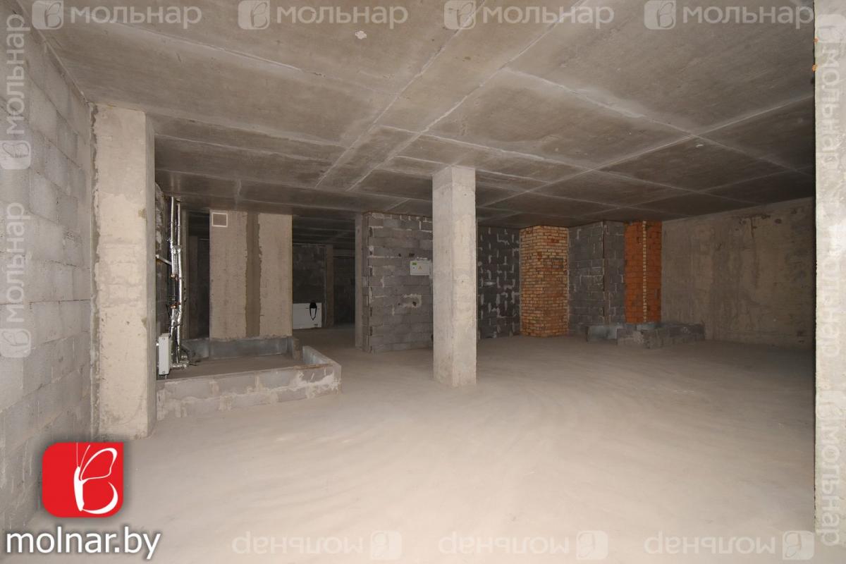 Продам 4-комнатную квартиру в Минске в Первомайском р-не, Туровского ул., 4