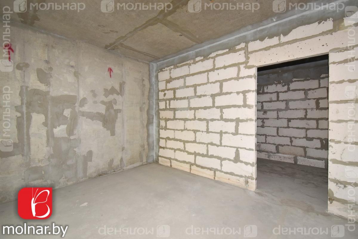 Продам 3-комнатную квартиру в Минске в Октябрьском р-не, Аэродромная, Аэродромная ул., 20