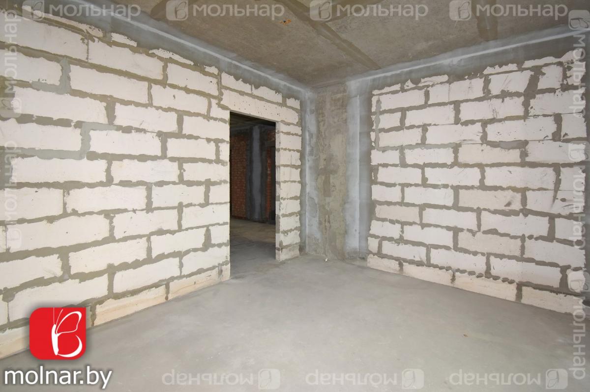 Продам 3-комнатную квартиру в Минске в Октябрьском р-не, Аэродромная, Аэродромная ул., 20