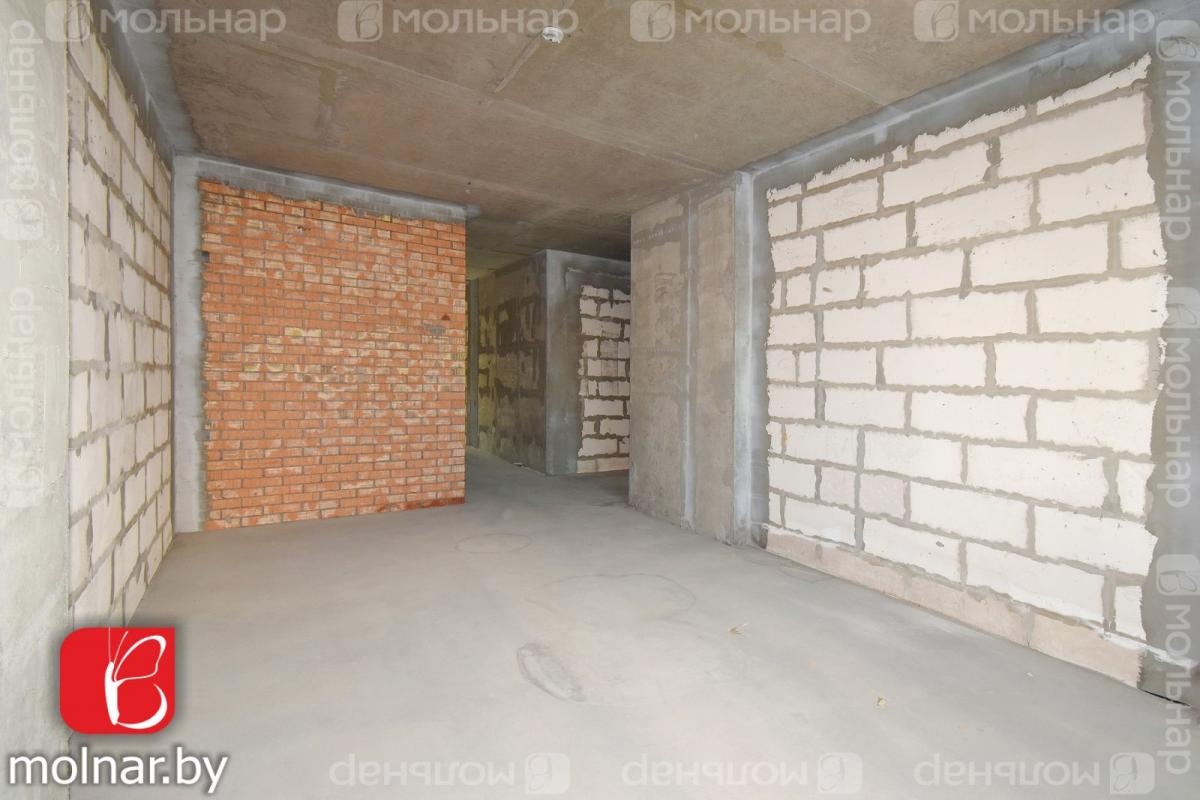 Продам 3-комнатную квартиру в Минске в Октябрьском р-не, Аэродромная, Аэродромная ул., 20