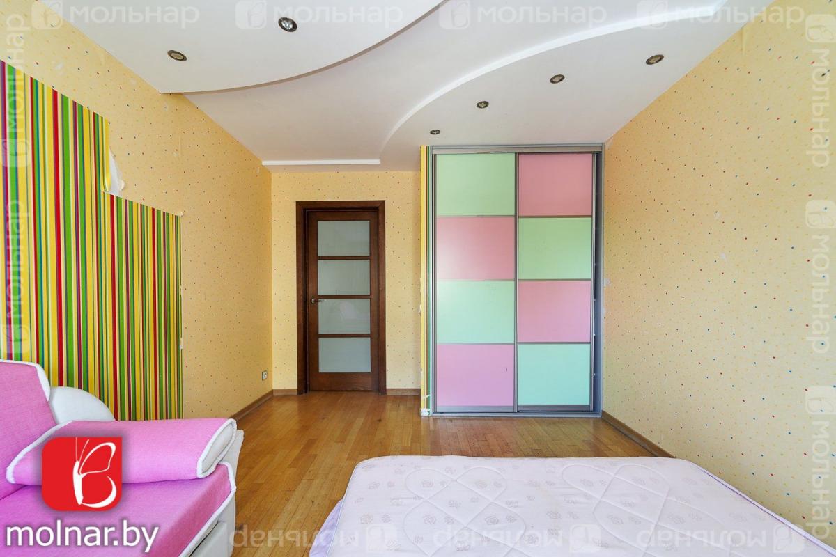 Продам 4-комнатную квартиру в Минске в Советском р-не, Беды ул., 38
