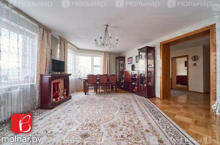 Продам 4-комнатную квартиру в Минске в Фрунзенском р-не, Красный Бор, Лобанка ул., 81