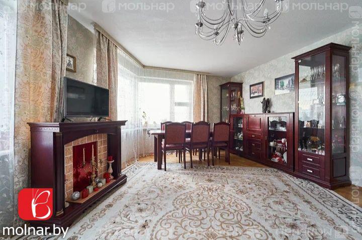 Продам 4-комнатную квартиру в Минске в Фрунзенском р-не, Красный Бор, Лобанка ул., 81