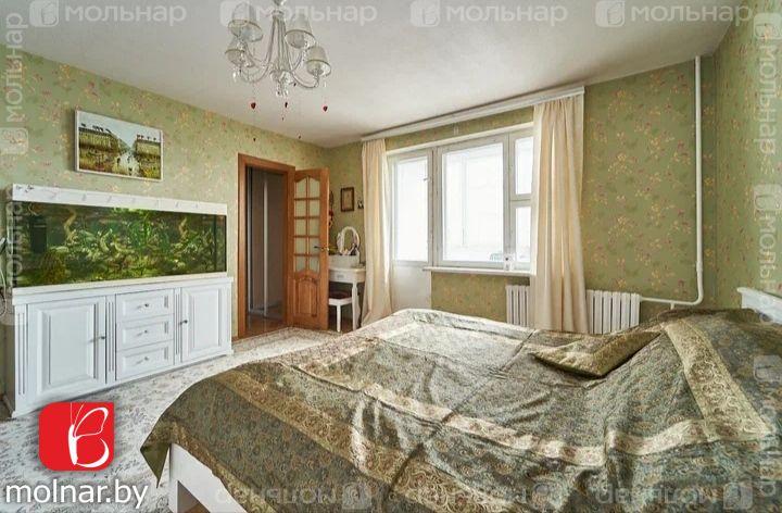 Продам 4-комнатную квартиру в Минске в Фрунзенском р-не, Красный Бор, Лобанка ул., 81