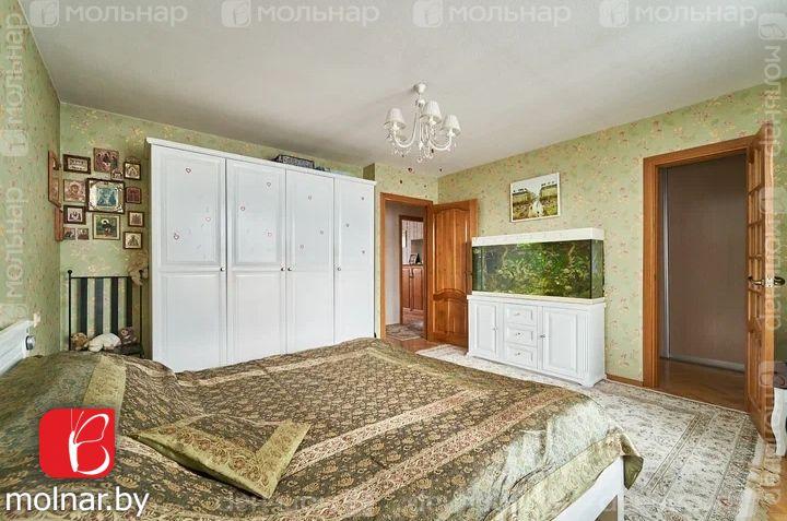 Продам 4-комнатную квартиру в Минске в Фрунзенском р-не, Красный Бор, Лобанка ул., 81