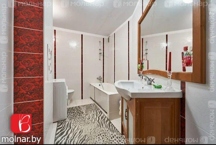 Продам 4-комнатную квартиру в Минске в Фрунзенском р-не, Красный Бор, Лобанка ул., 81