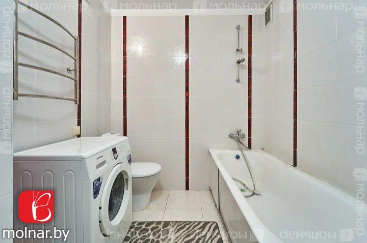 Продам 4-комнатную квартиру в Минске в Фрунзенском р-не, Красный Бор, Лобанка ул., 81