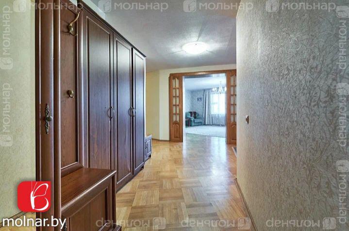 Продам 4-комнатную квартиру в Минске в Фрунзенском р-не, Красный Бор, Лобанка ул., 81