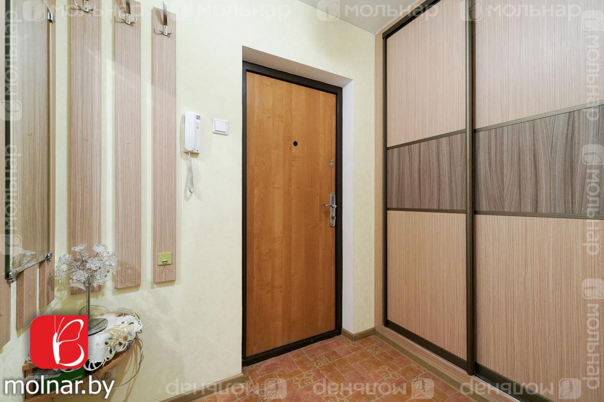 Продам 1-комнатную квартиру в Минске в Московском р-не, Юго-Запад, газеты Звязда проспект, 17