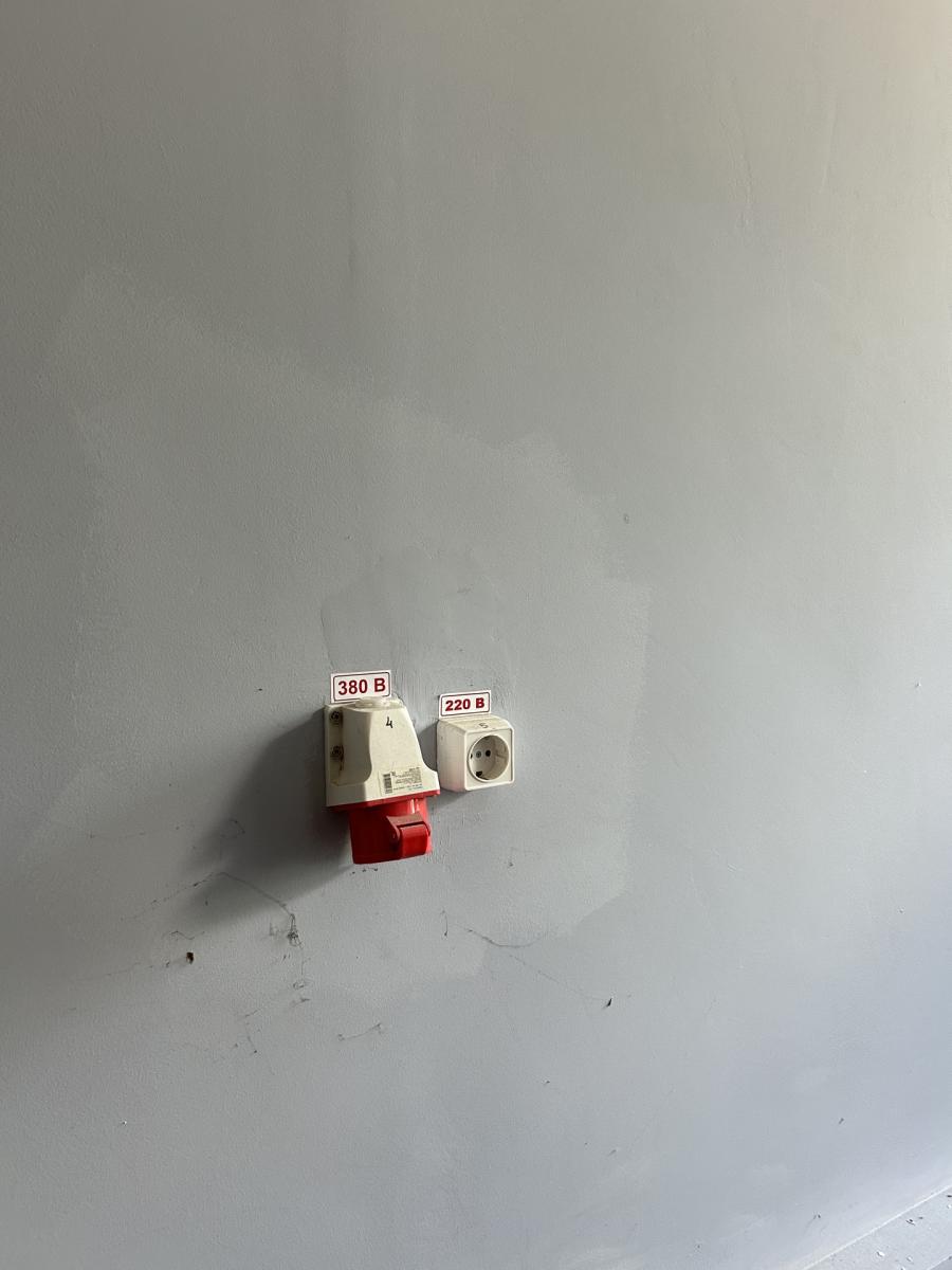 Продам помещение под услуги в Бресте