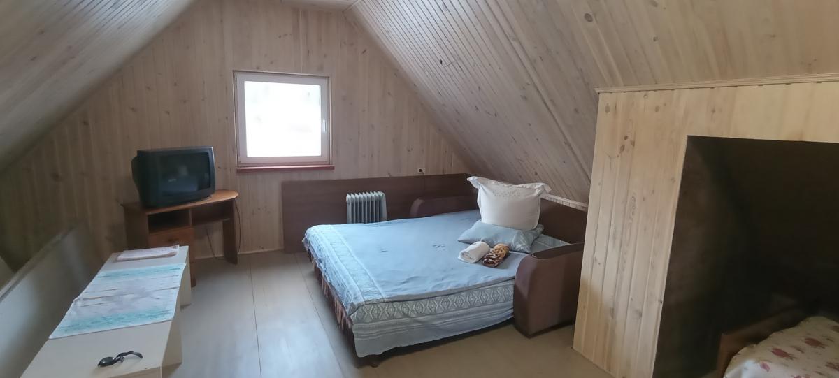 Коттедж «Borovlyany LightHouse»