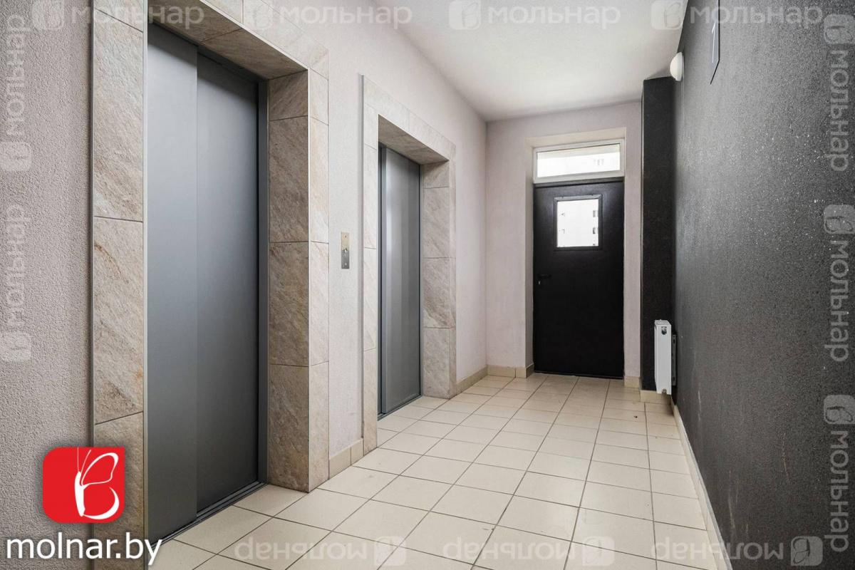 Продам 3-комнатную квартиру в Минске в Московском р-не, Малиновка, Дзержинского проспект, 94