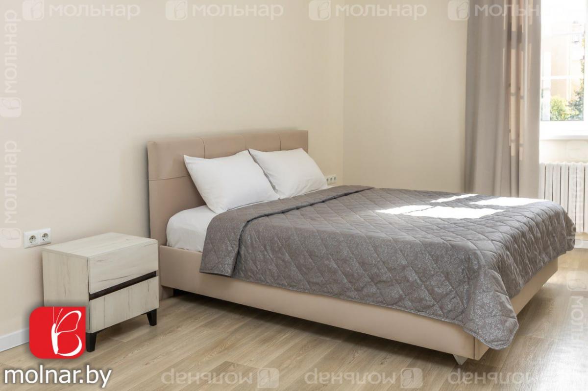 Продам 2-комнатную квартиру в Минске в Центральном р-не, Интернациональная ул., 14