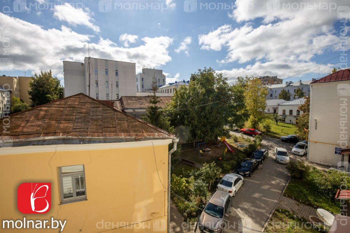 Продам 2-комнатную квартиру в Минске в Центральном р-не, Интернациональная ул., 14