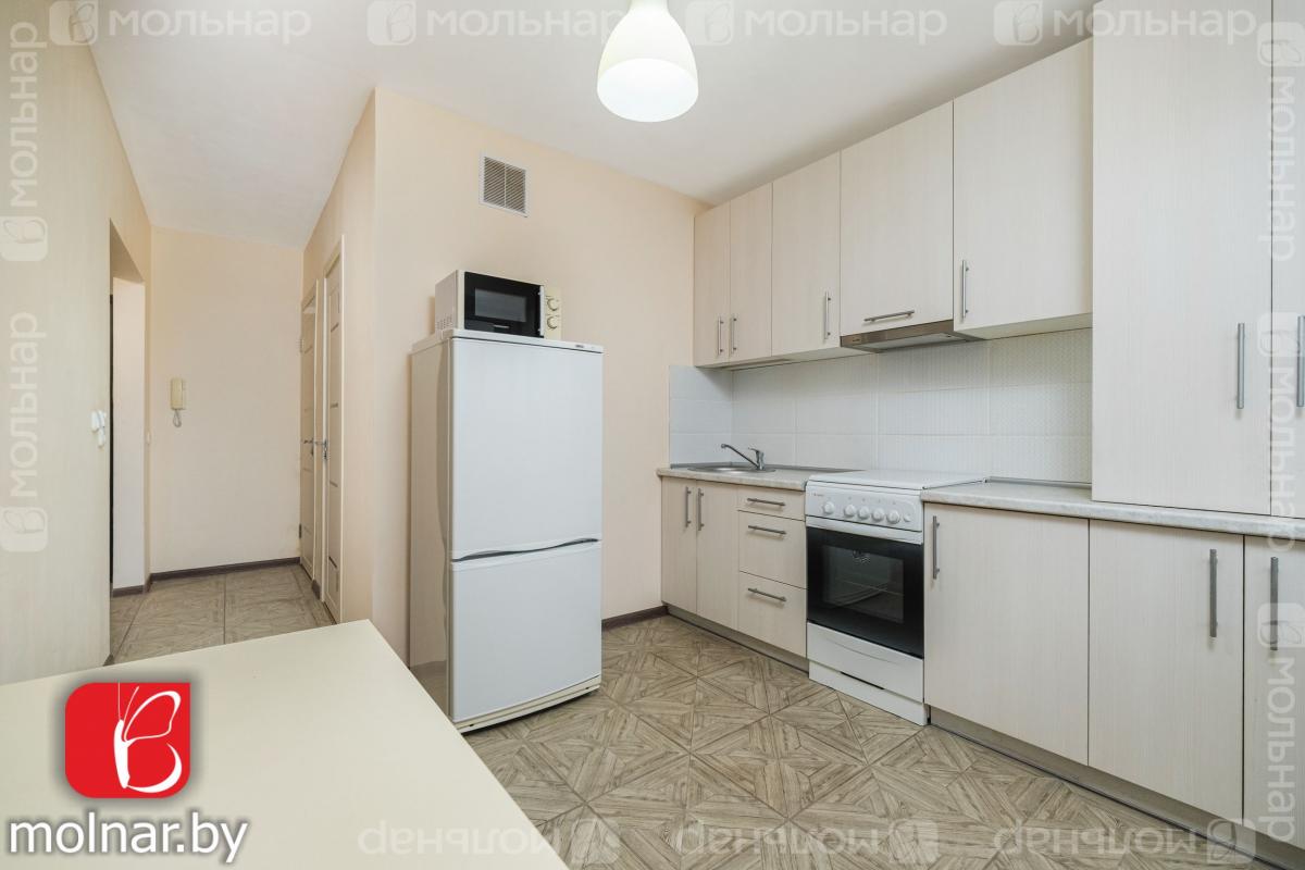 Продам 1-комнатную квартиру в Дзержинске, 17