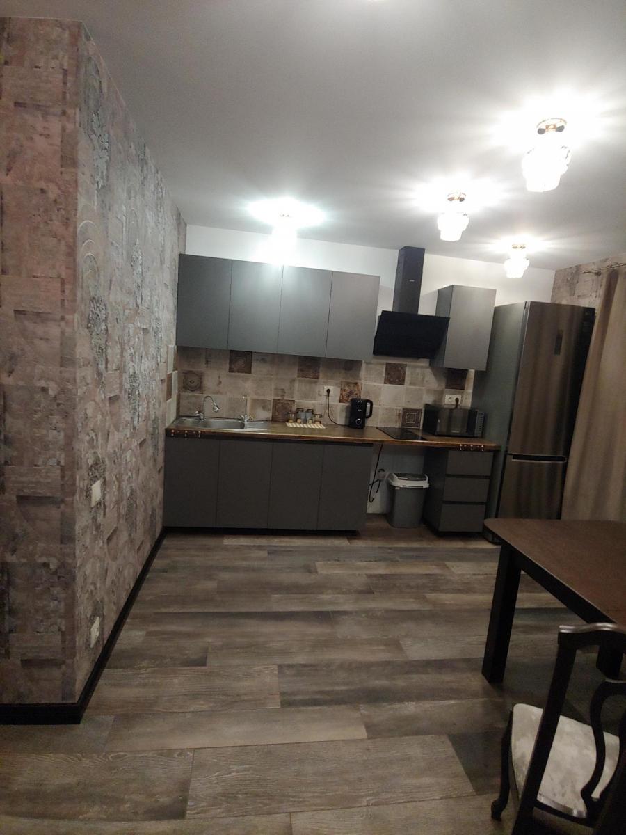 Продам 1-комнатную квартиру в Витебске в Октябрьском р-не, Фрунзе проспект, 90