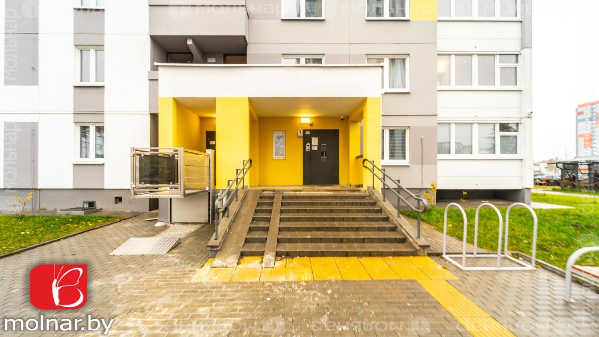 Продам 3-комнатную квартиру в Минске в Партизанском р-не, Степянка, Карвата ул., 3