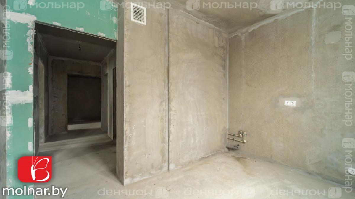 Продам 3-комнатную квартиру в Минске в Партизанском р-не, Степянка, Карвата ул., 3