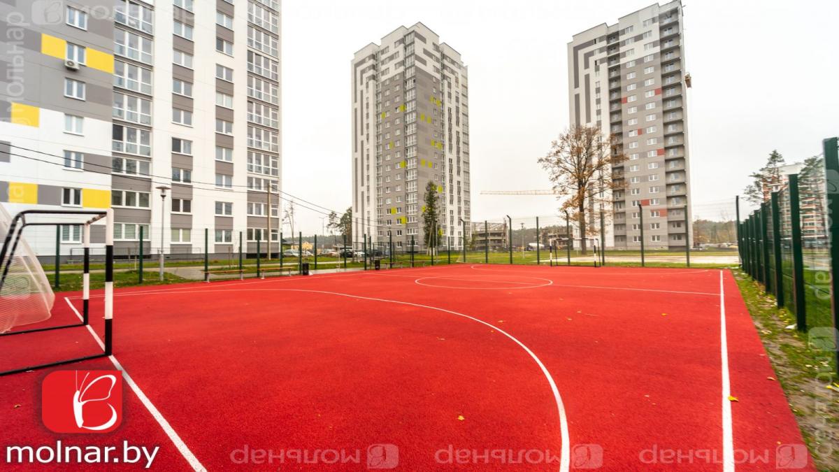 Продам 3-комнатную квартиру в Минске в Партизанском р-не, Степянка, Карвата ул., 3