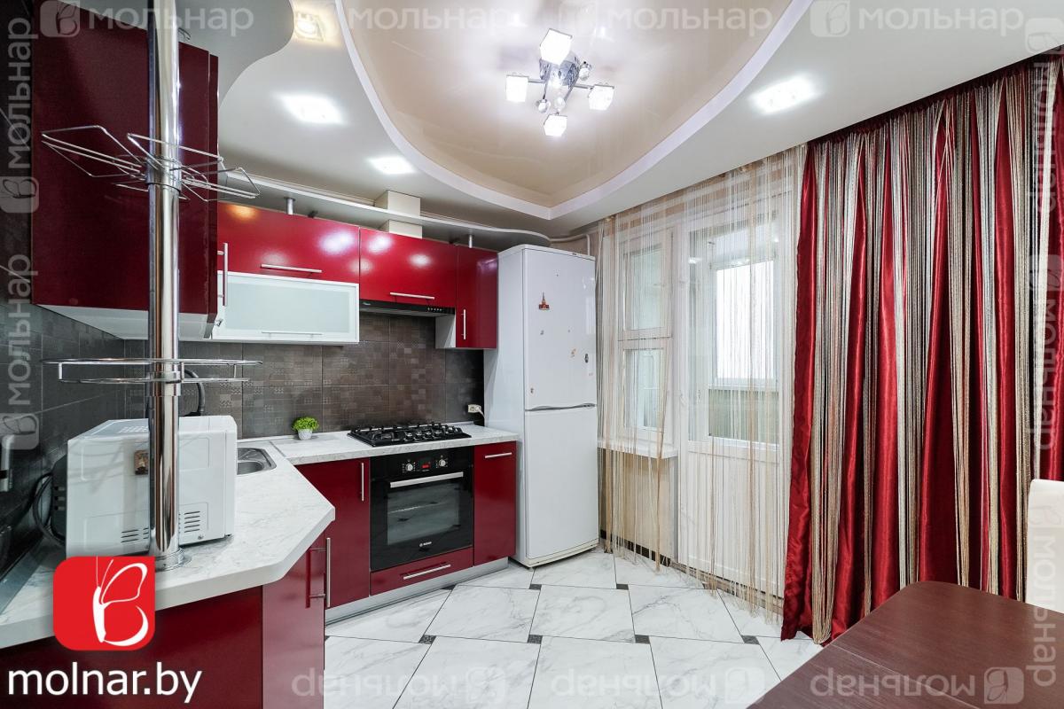 Продам 2-комнатную квартиру в Минске в Фрунзенском р-не, Неманская ул., 13