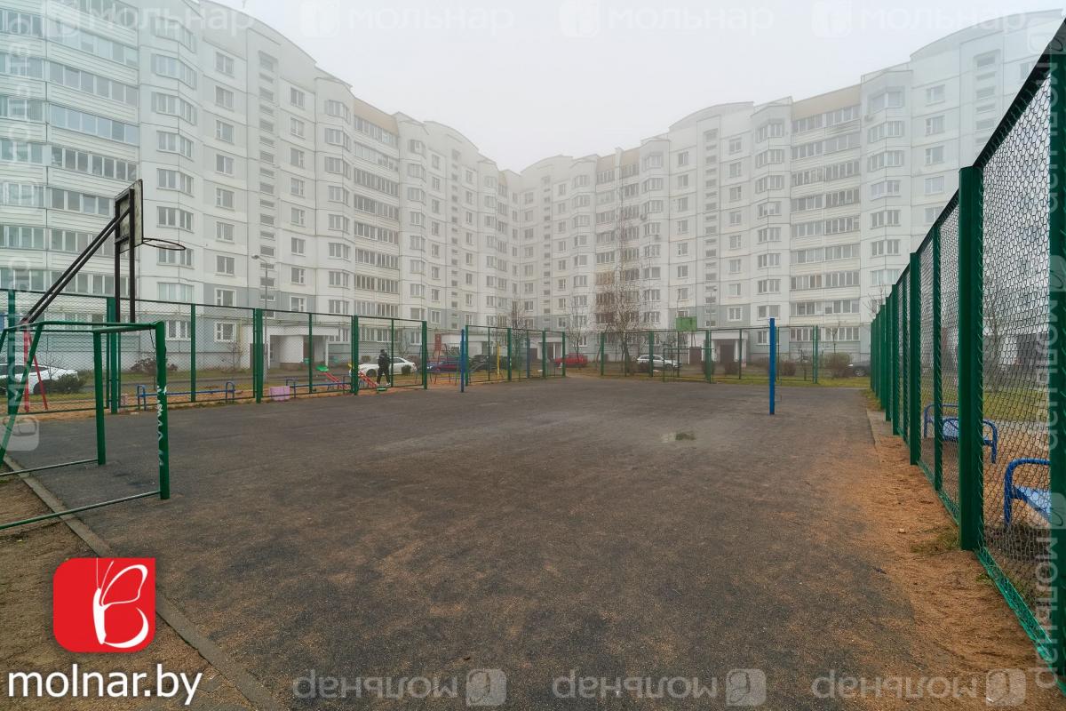 Продам 2-комнатную квартиру в Минске в Фрунзенском р-не, Неманская ул., 13