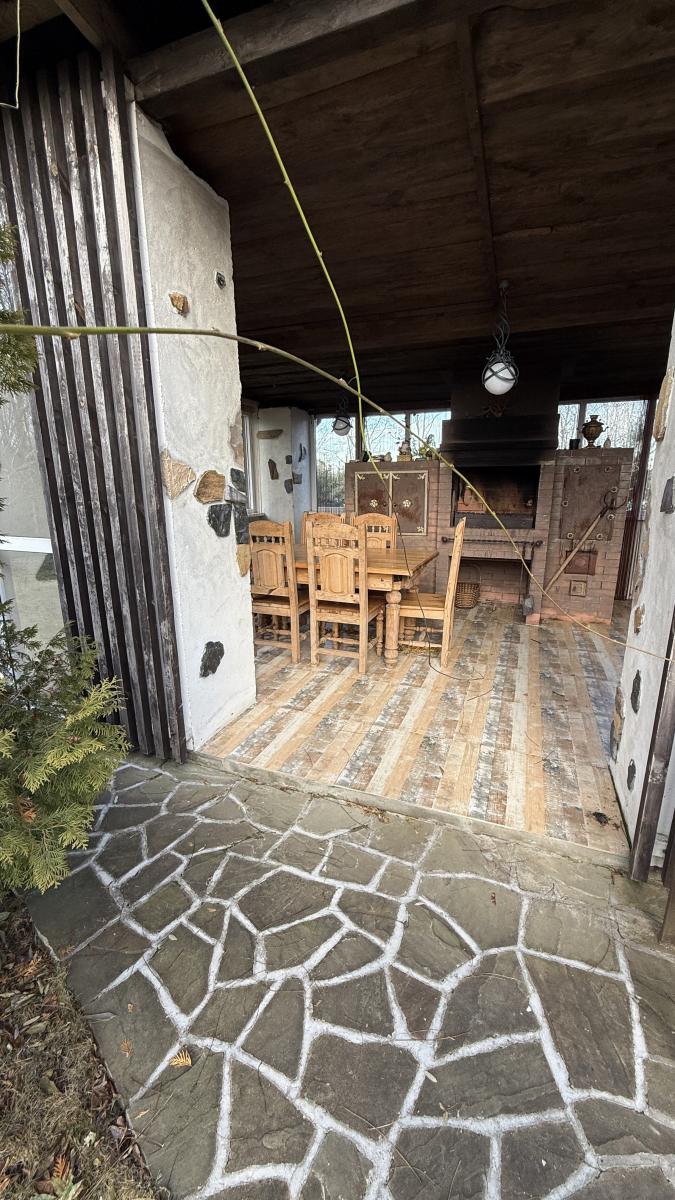 Сдам на сутки коттедж 