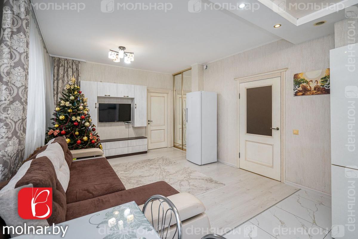 Продам 3-комнатную квартиру в Минске в Фрунзенском р-не, Каменная горка, Казимировская ул., 15