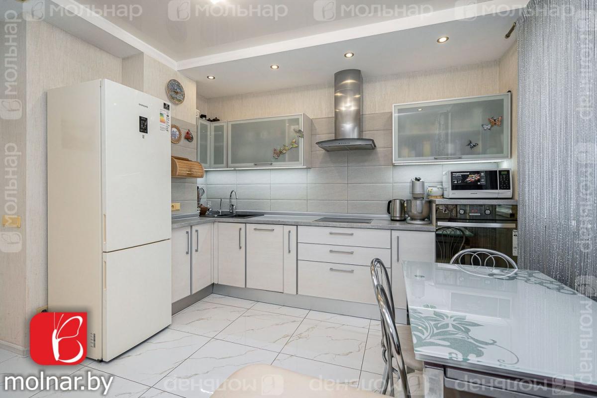 Продам 3-комнатную квартиру в Минске в Фрунзенском р-не, Каменная горка, Казимировская ул., 15