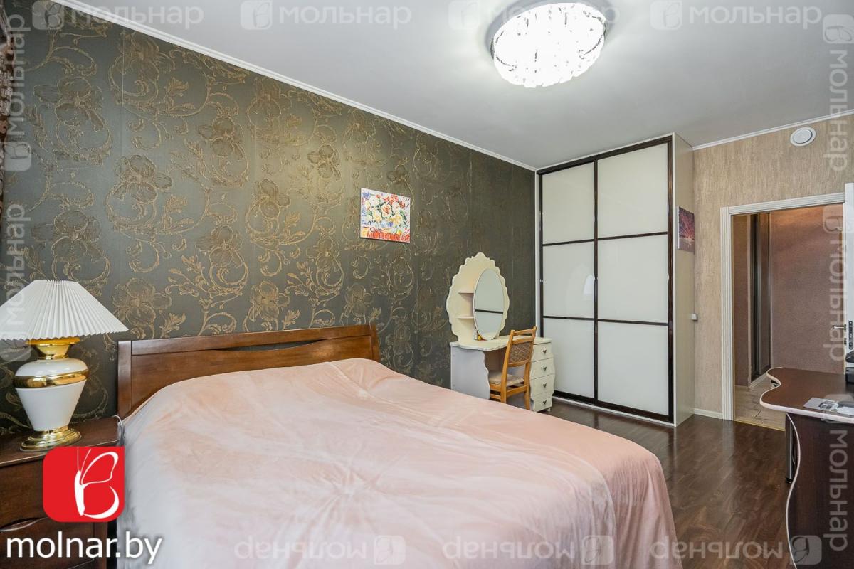 Продам 3-комнатную квартиру в Минске в Фрунзенском р-не, Каменная горка, Казимировская ул., 15