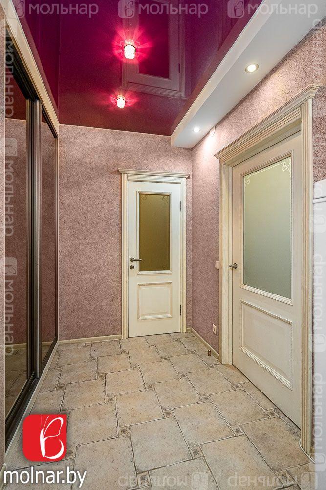 Продам 3-комнатную квартиру в Минске в Фрунзенском р-не, Каменная горка, Казимировская ул., 15