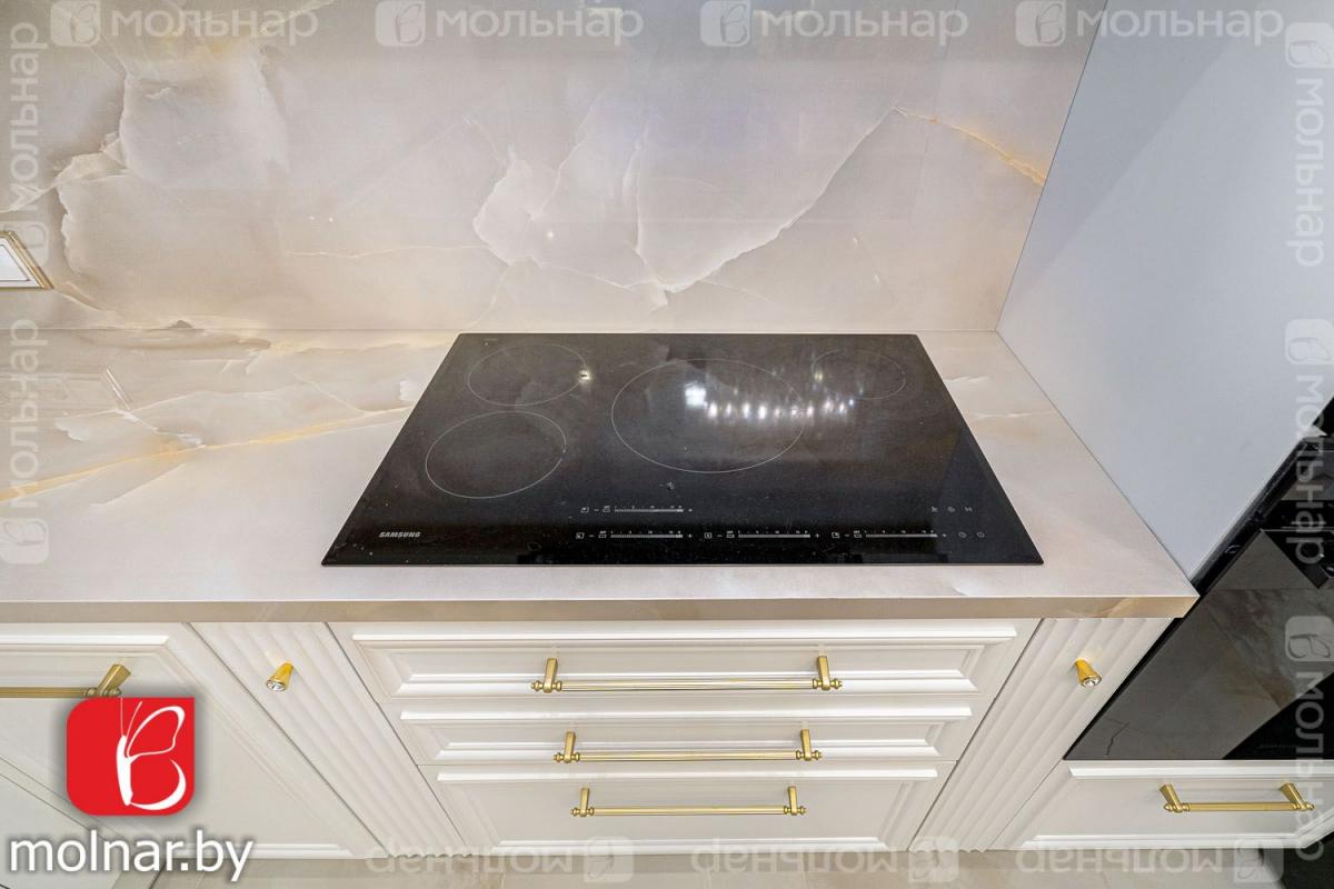 Продам 3-комнатную квартиру в Минске в Октябрьском р-не, Минск-Мир, Белградская ул., 1