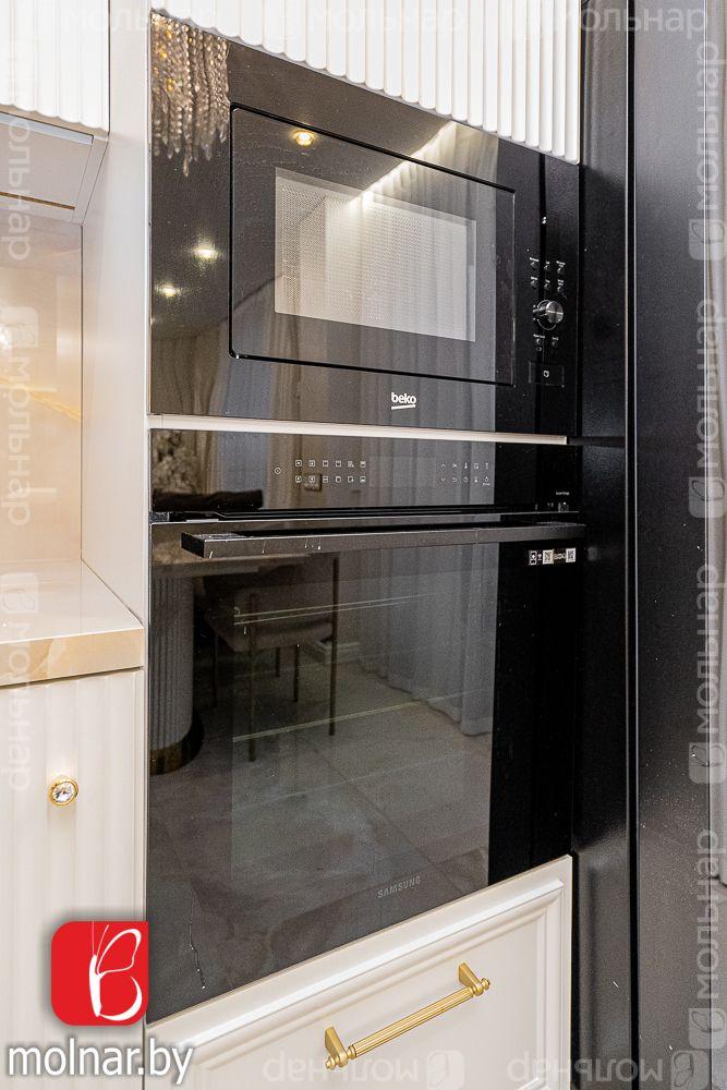 Продам 3-комнатную квартиру в Минске в Октябрьском р-не, Минск-Мир, Белградская ул., 1